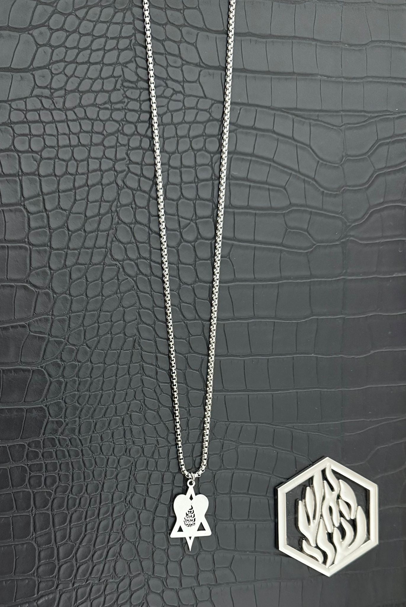 Necklace Maguen Love