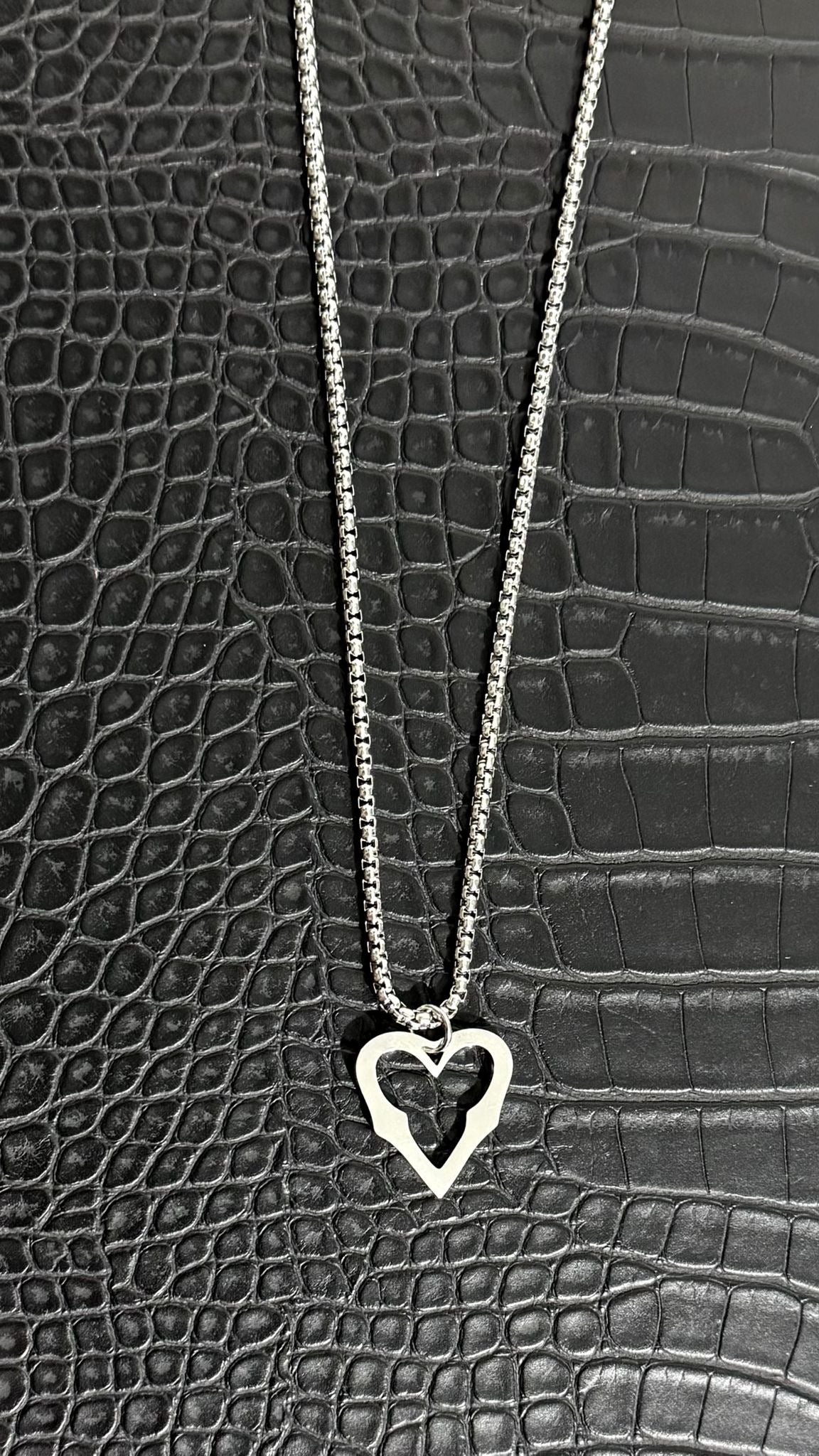 Necklace Love 26s'