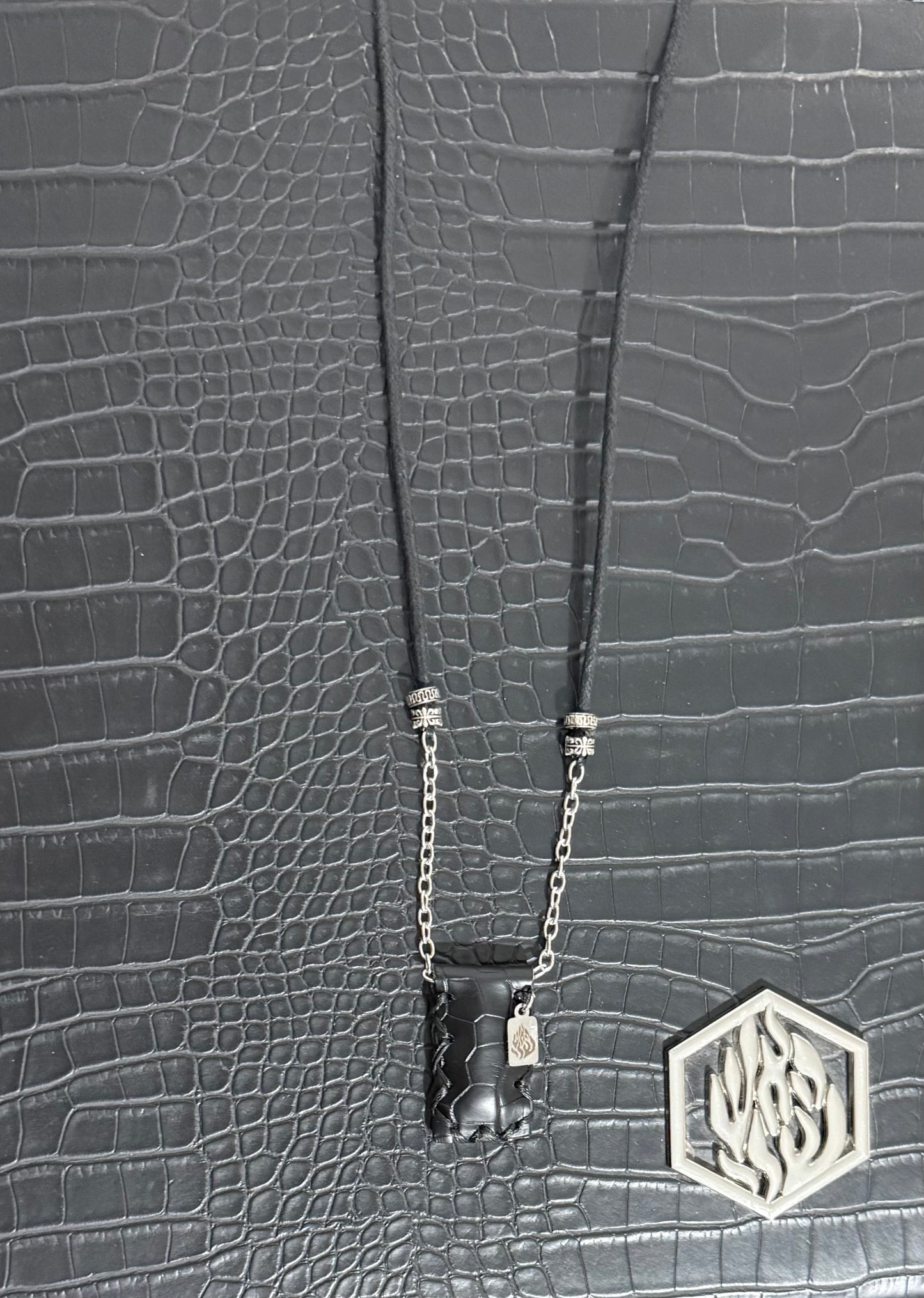 Petek Cordon Chaine Fleur De Lys