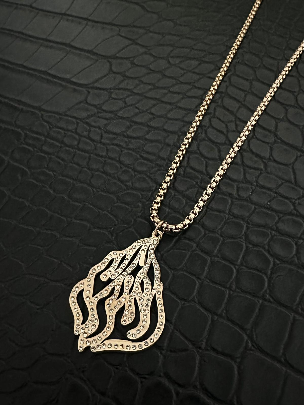 Rose gold colored diamond flame