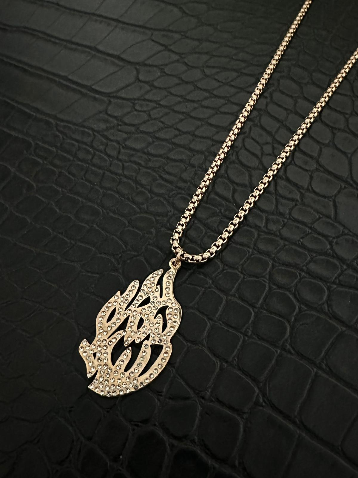 Fire diamond, rose gold color