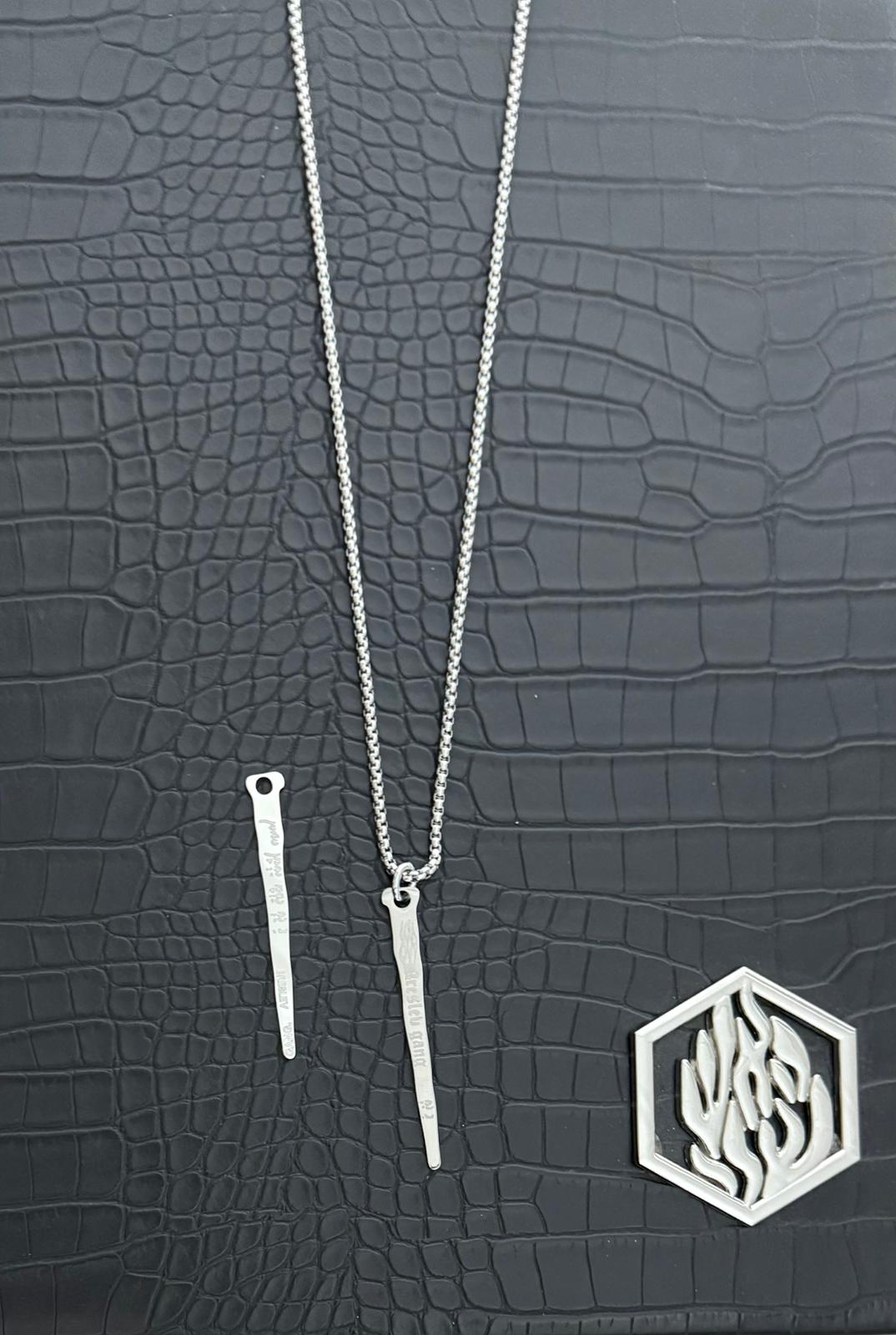 Necklace stick of Moise Chain