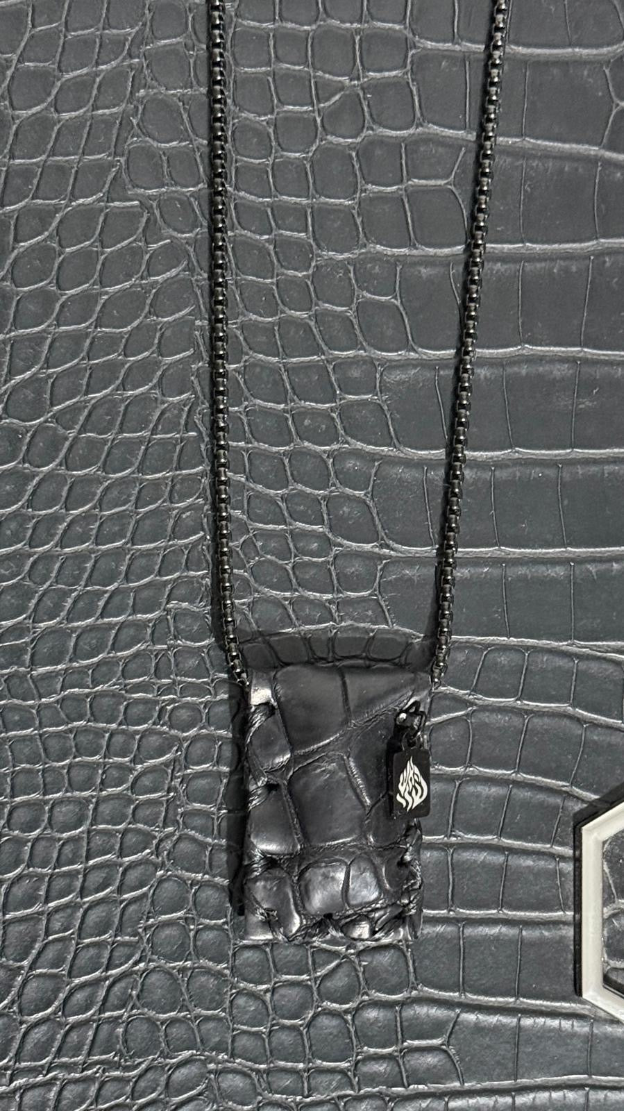 Petek Full Black