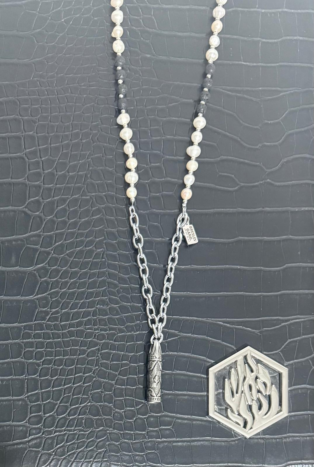 Mezuzah Maguen with beads, White and Black