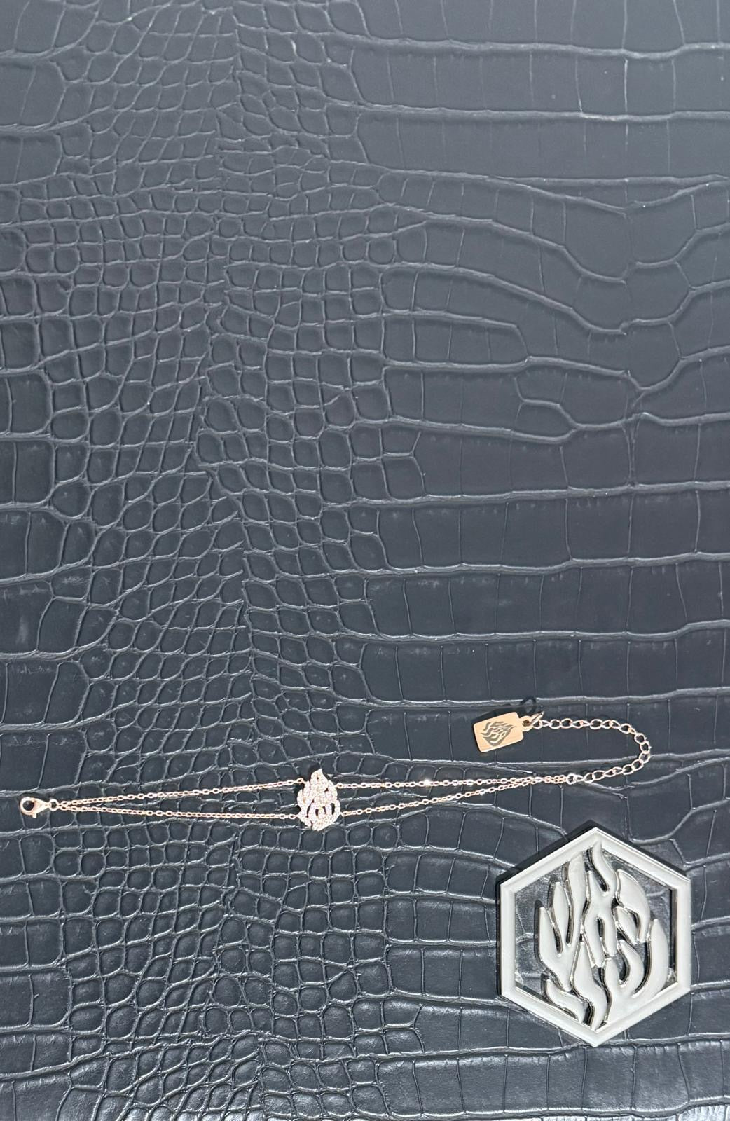 Double diamond flame bracelet, rose gold.