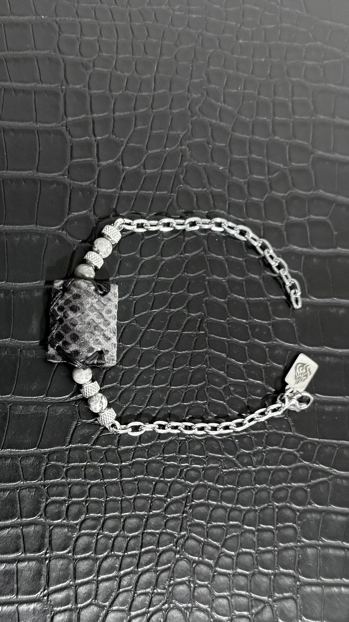 Bracelet Petek Cuir Python