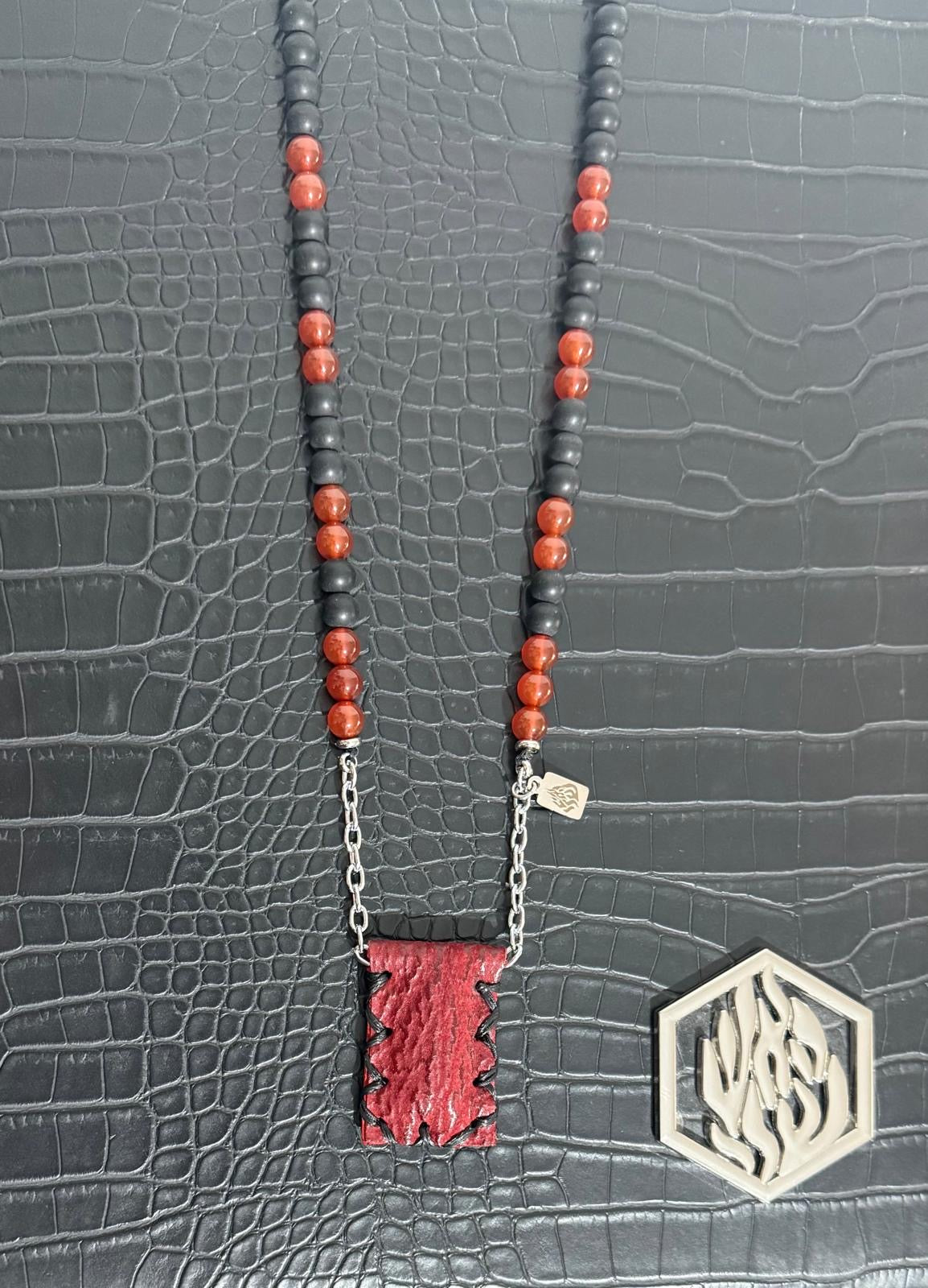 Petek Black Red Shark