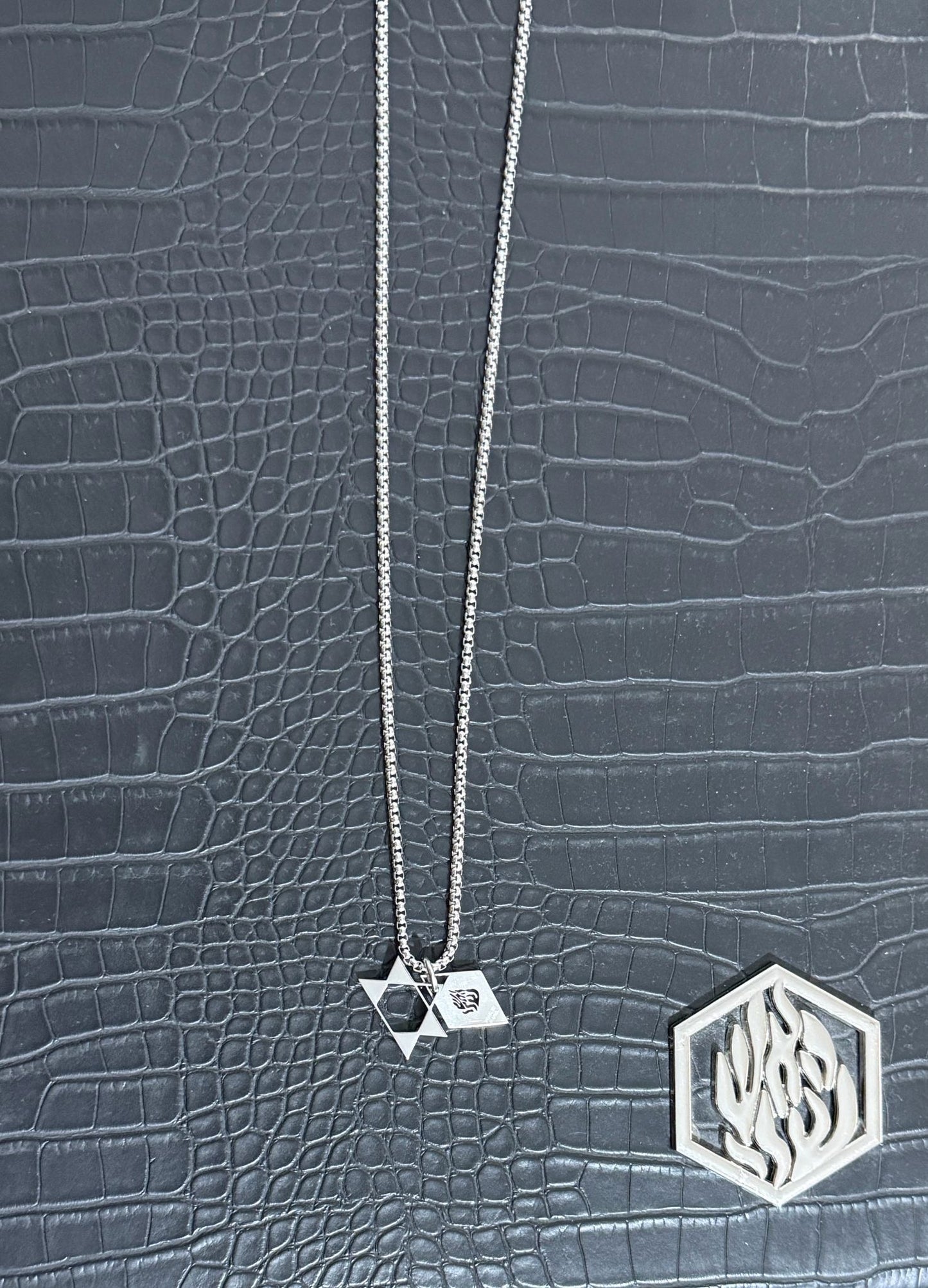 Necklace double maguen 2.0