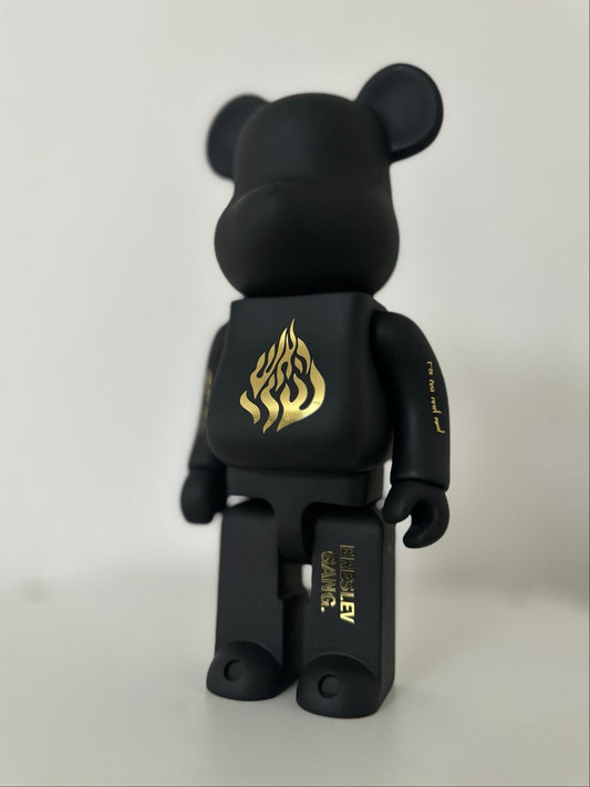 Figurine gold limited edition