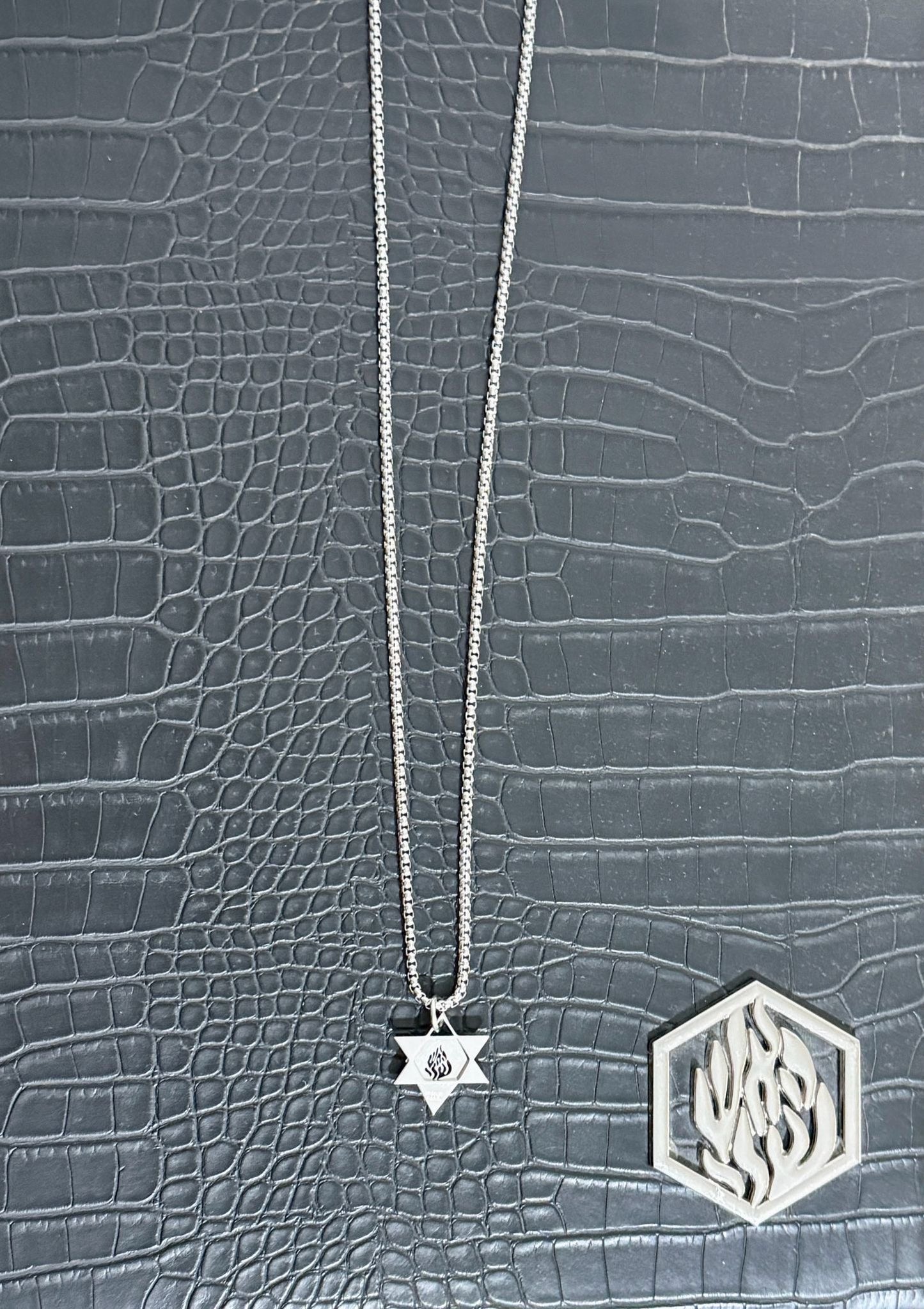 Necklace double maguen 2.0