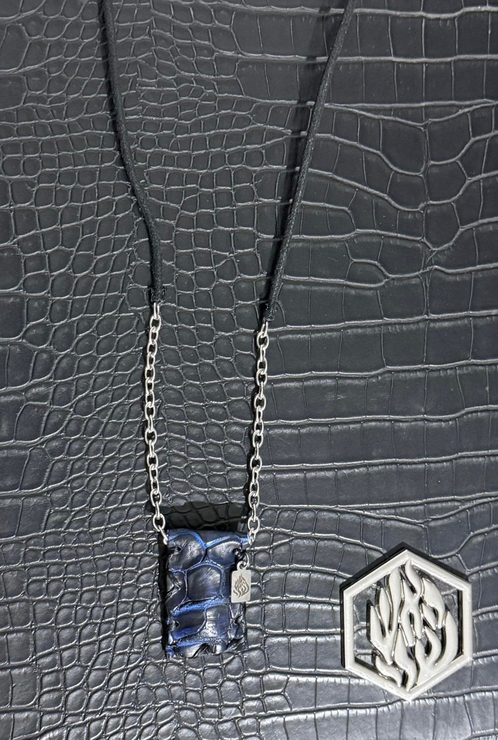 Petek Cordon Chain Blue